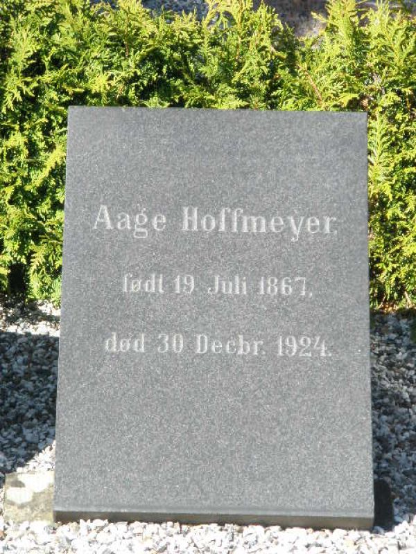 Aage Hoffmeyer.JPG